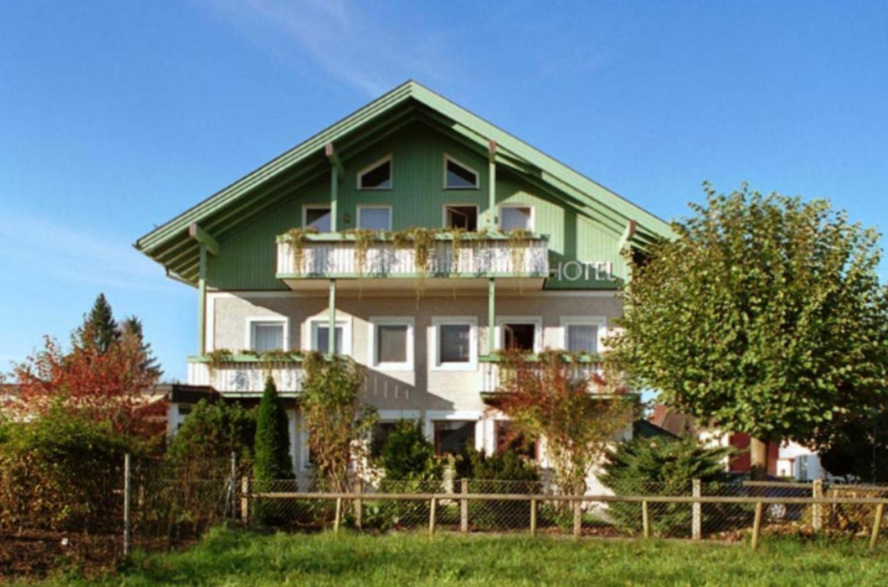 Gartenhotel Salzach Μπουργκχάουζεν Εξωτερικό φωτογραφία